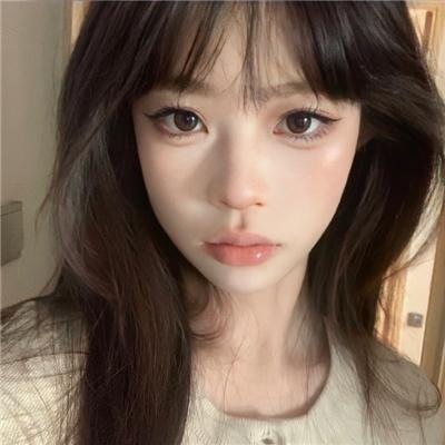 鹿死谁手